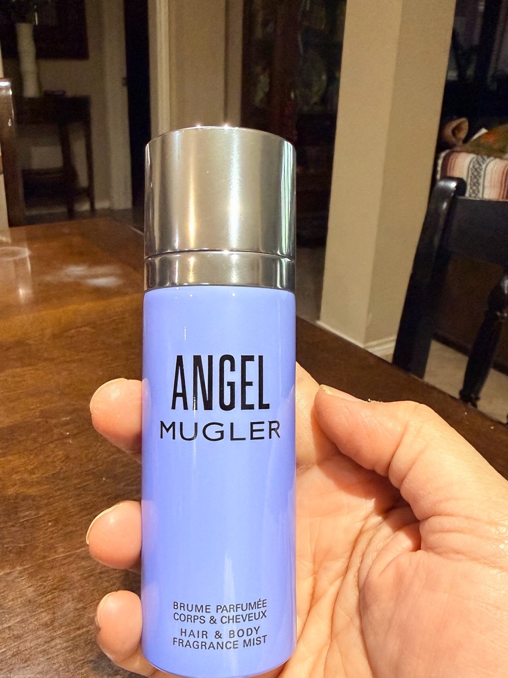 Mugler Angel Hair & Body Fragrance Mist — White with Gold Trim - Picture 4 of 5